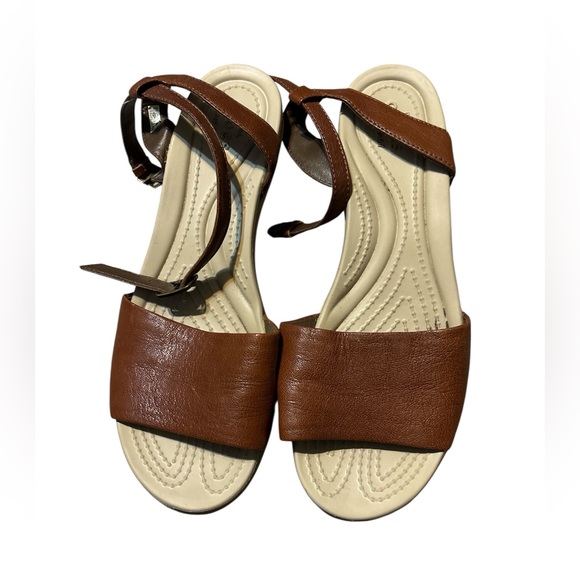 CROCS Shoes - CROCS Brown and Cream Sandals